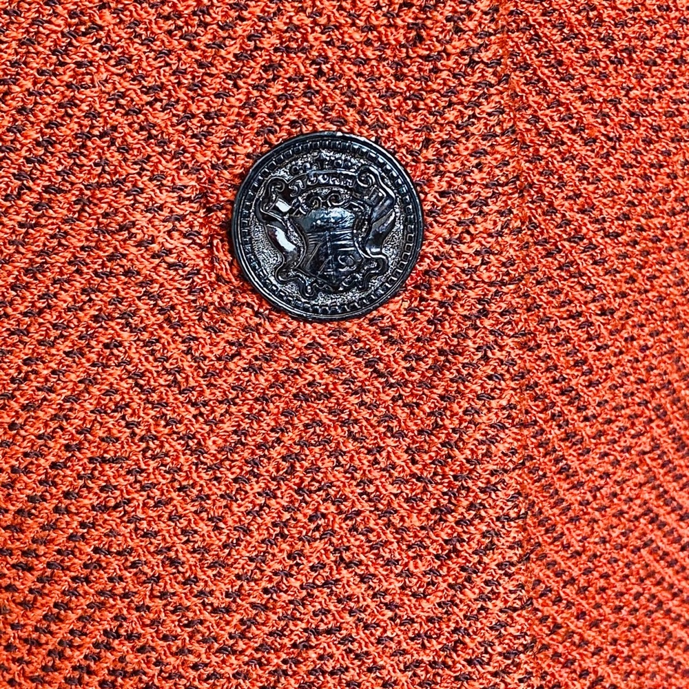 St John Skirt Suit With Beautiful Fur Collar Cuff - Picture 3 of 5